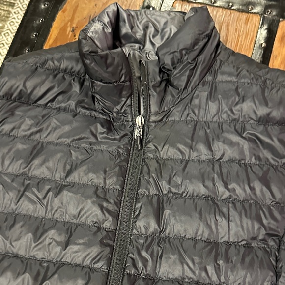 REI Women’s Black Down Puffer Vest - Picture 3 of 6